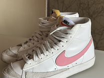 Nike blazer mid