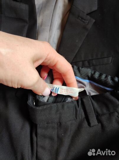 Костюм на мальчика школьный H&M 122-128