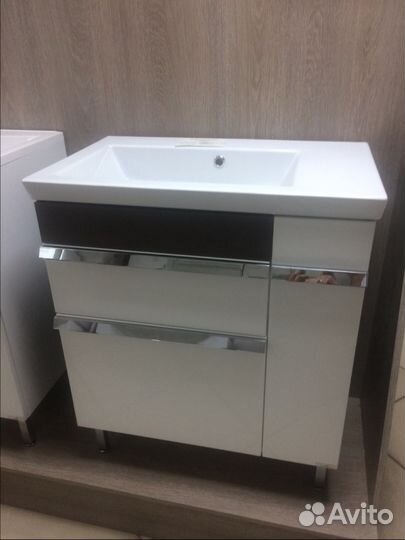 Тумба с раковиной