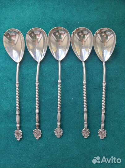 Серебряные чайные ложки