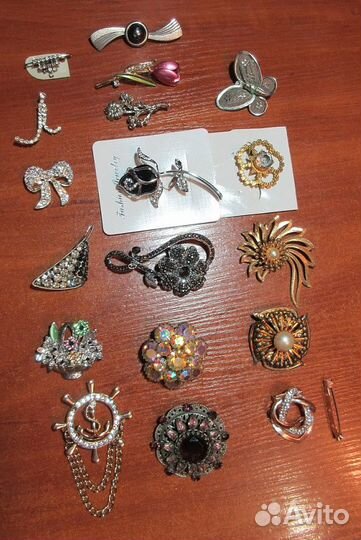 Женская бижутерия