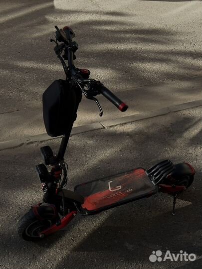 Самокат взрослый электрический