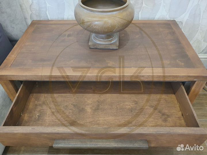 Тумба прикроватная