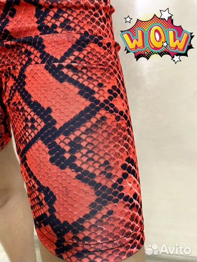 Костюм для фитнеса новый рр 42-46