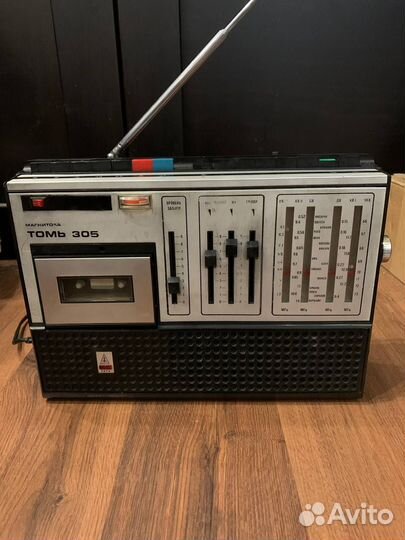 Магнитола Томь 305