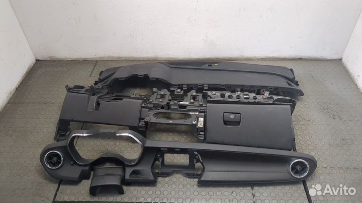 Панель передняя салона Chevrolet Camaro, 2018