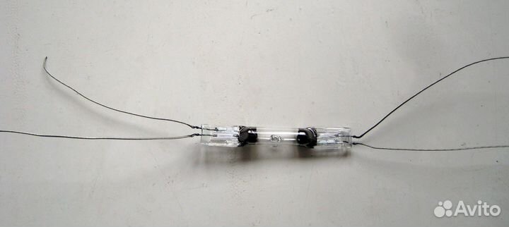 Лампа ртутно-кварцевая, ультрафиолетовая