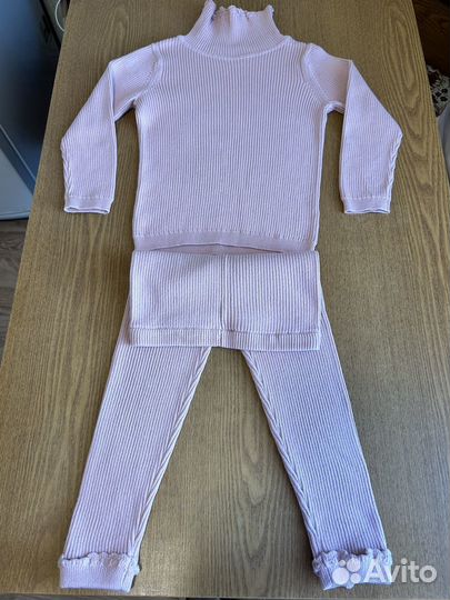 Вязаный костюм для девочки 92 98