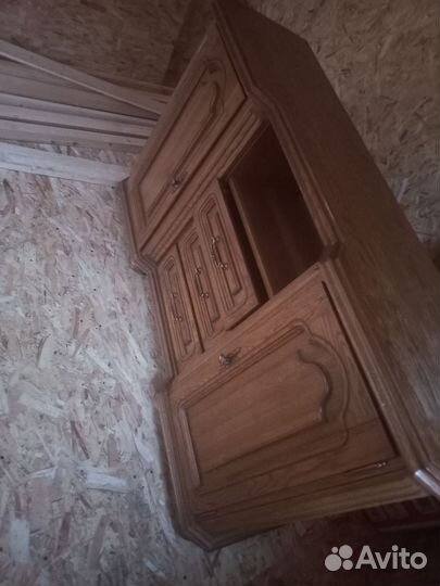 Комод из массива дуба