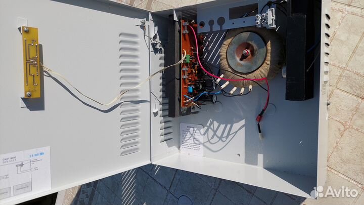 Источник бесперебойного питания скат-2400