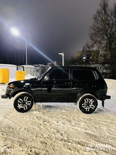 ВАЗ Niva Legend 1.7 МТ, 2022, 16 000 км