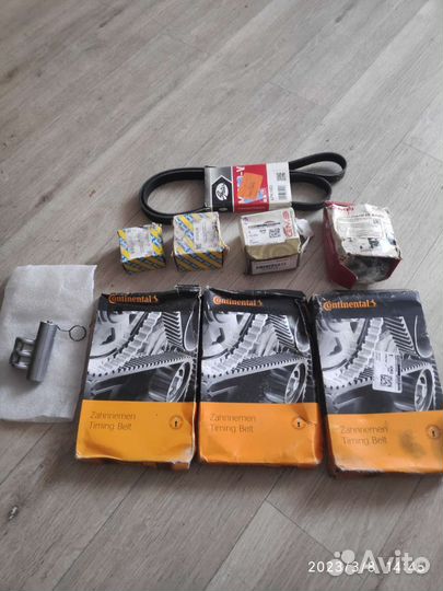 Комплект грм с роликами киа карнивал 2004года