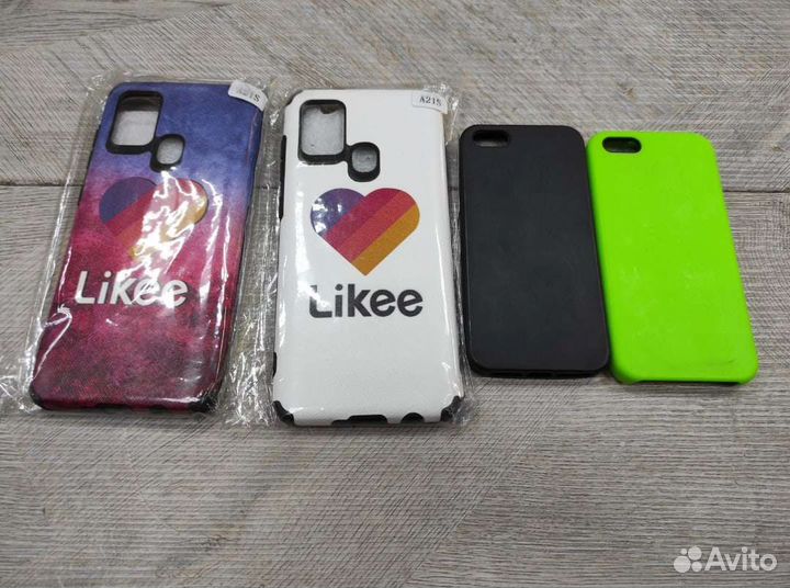 Чехлы на телефон