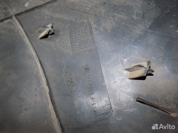 Обшивка багажника Focus II 2005-2008