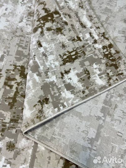 Ковер 1,6*2,3 новый