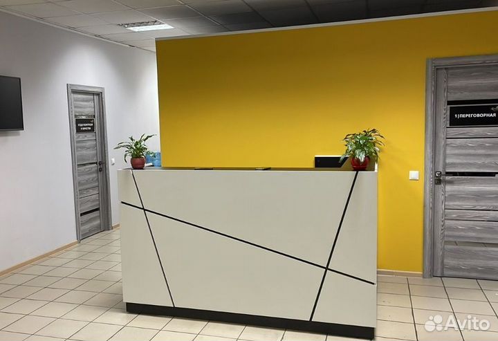 Стойка Ресепшен
