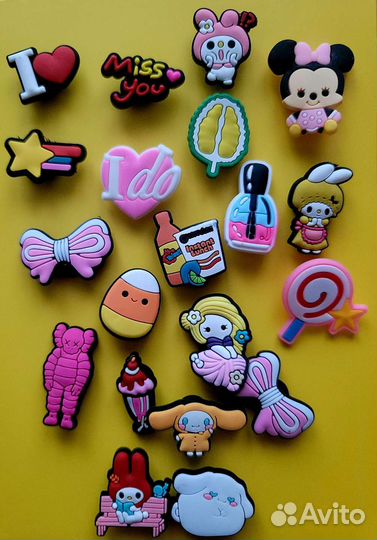 Джибитсы для crocs. Украшения для Crocs