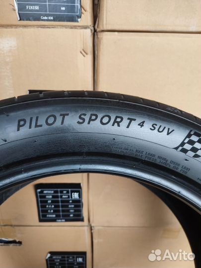 Michelin Pilot Sport 4 SUV 285/45 R21 113Y