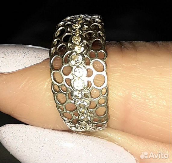 Серебряное кольцо