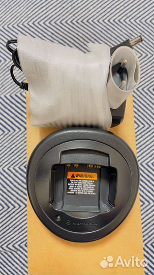 Зарядное устройство motorola gp240 280 320 328