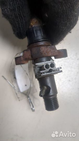 Форсунка топливная Peugeot 407