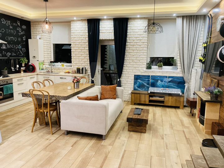 3-к. квартира, 72 м², 2/2 эт.