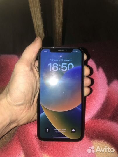 iPhone X, 64 ГБ