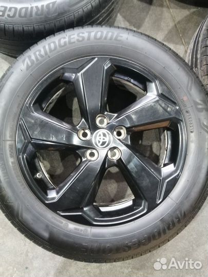 Летние колёса Toyota Rav4 225/60/18 Bridgestone