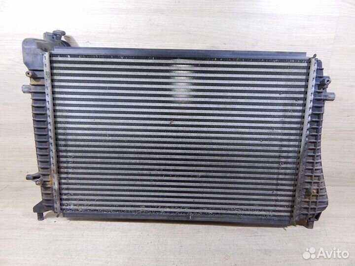 Интеркулер Skoda Octavia A5