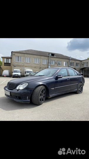 Автомобили на запчасти