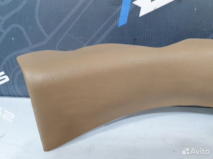 Обшивка салона задняя правая Chevrolet Trailblazer