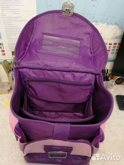 Школьный рюкзак (портфель, ранец)