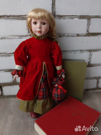 Кукла фарфор Ремеко