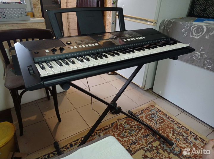 Синтезатор