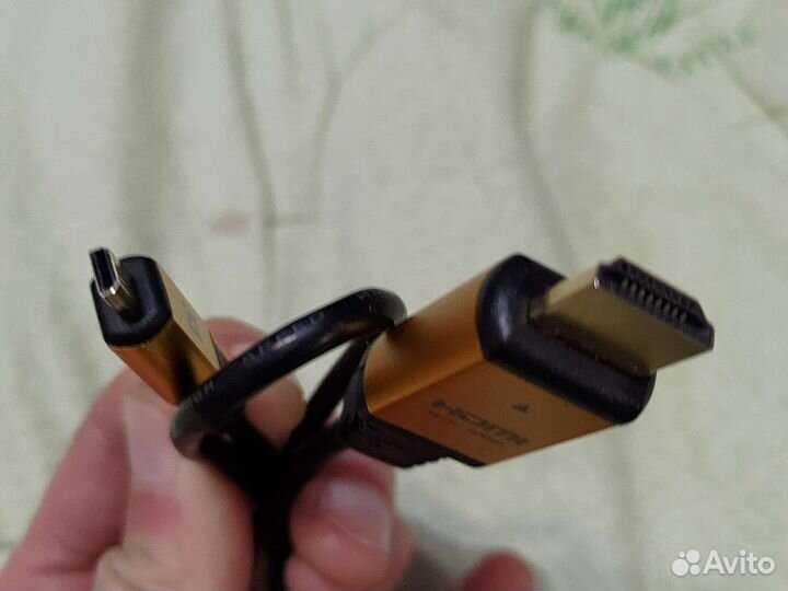 Кабель для компьютера