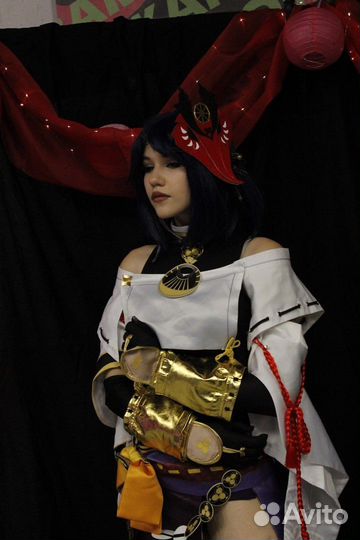 Косплей Сара Геншин