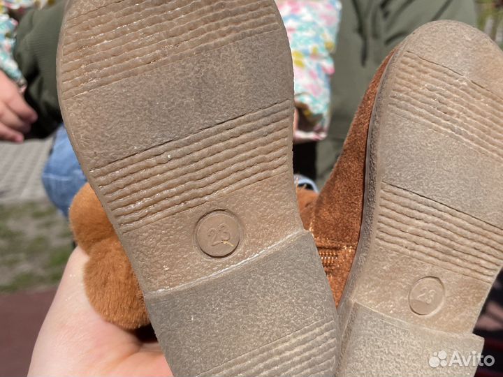 Ботинки для девочки 23