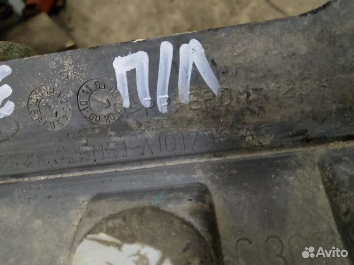 Накладка на порог наружная передняя левая Ford