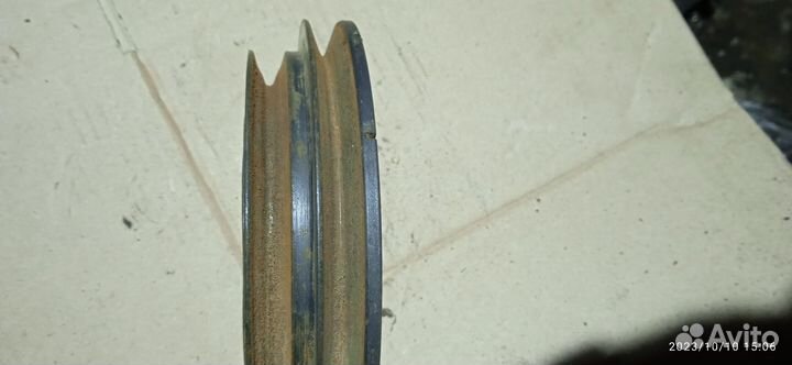 Шкив коленвала Opel Vectra a, omega a 2л, 1.8л