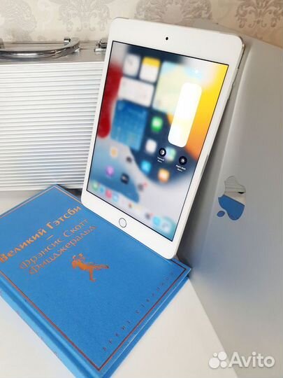 iPad mini 4, SIM, 64gb, идеал