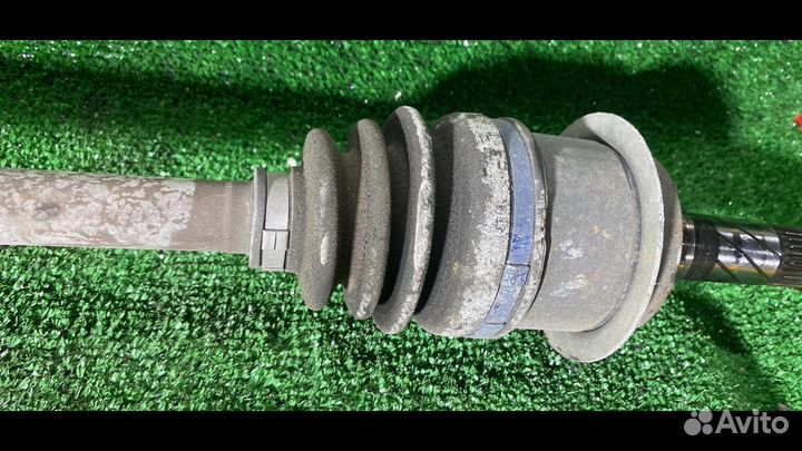 Полуось задняя (приводной вал, шрус) Mazda CX-9 1