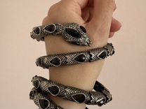 Браслет Змея (цвет серебро, с черными камнями)