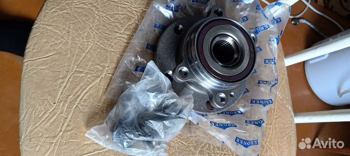 Ступечный подшипник Volkswagen Passat B6. Skoda