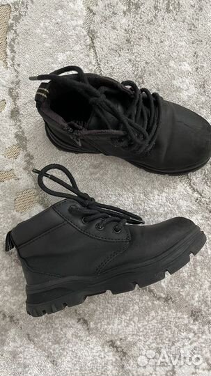 Ботинки zara для мальчика 24