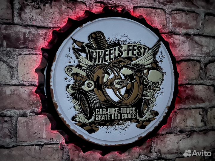 Декор на стену Wheels Fest