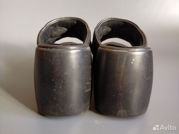 Сабо 38 размер на горке на танкетке