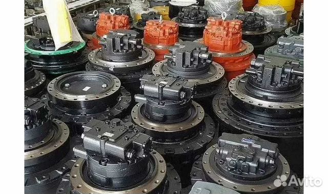 Редуктор хода с мотором Дусан DX480