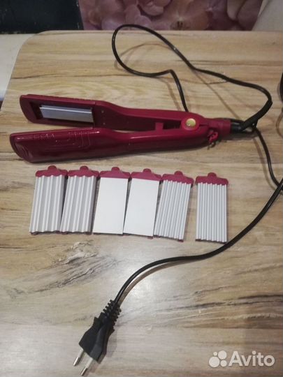 Выпрямитель и гофра для волос