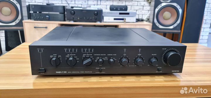 Onkyo P-306 предварительный усилитель + кабель