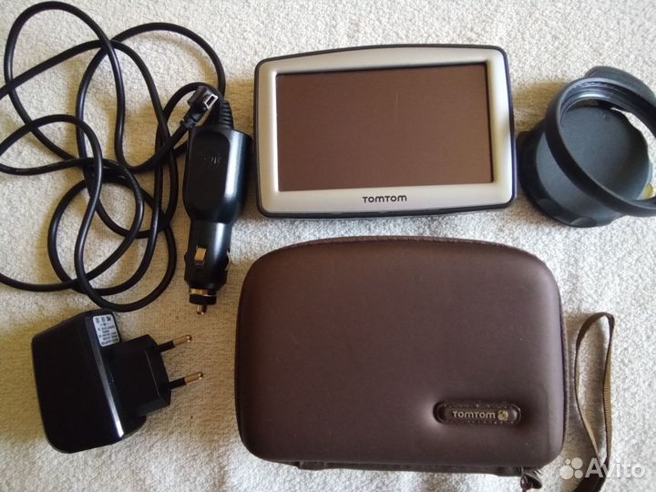 Навигатор TomTom canada 310